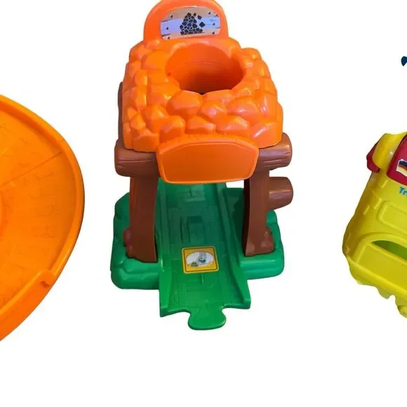 VTech Go! Go! Smart Wheels HUGE 80+ Pc Lot Train‎ Crane Tracks Construction - Picture 8 of 15